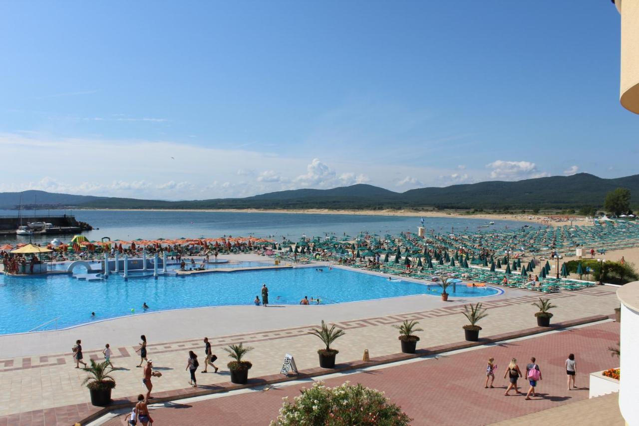 Duni Marina Beach Hotel Dyuni Exterior photo